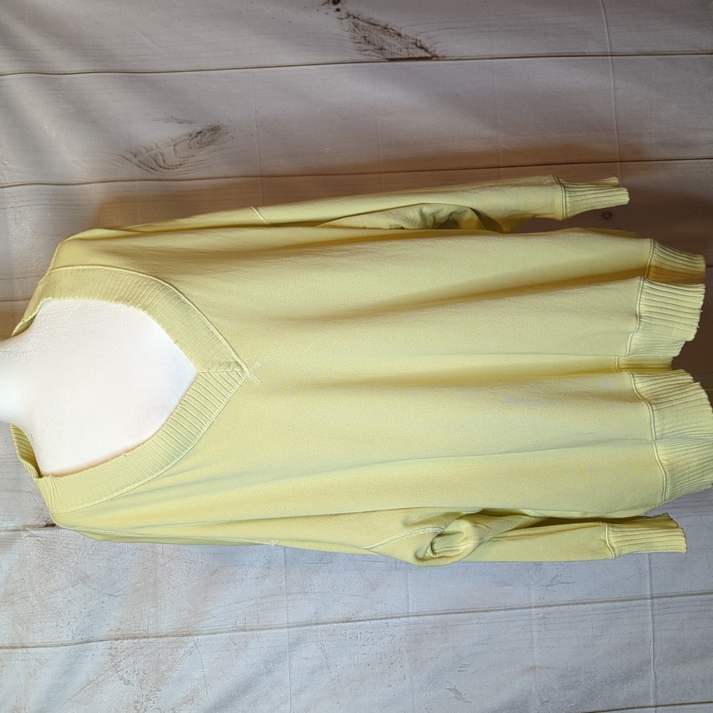 aerie XXL lightweight sweatshirt yellow